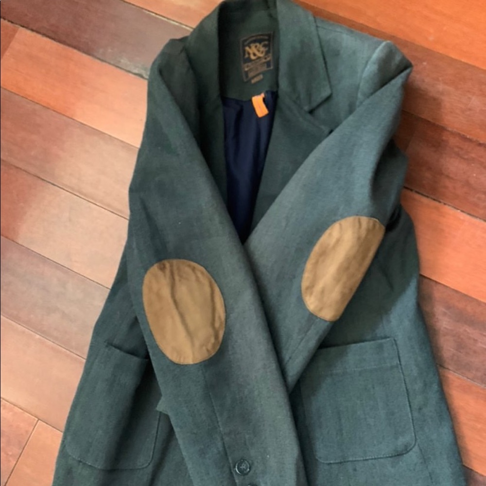 Boys blazer size 12 NUKUTAVAKE mayoral